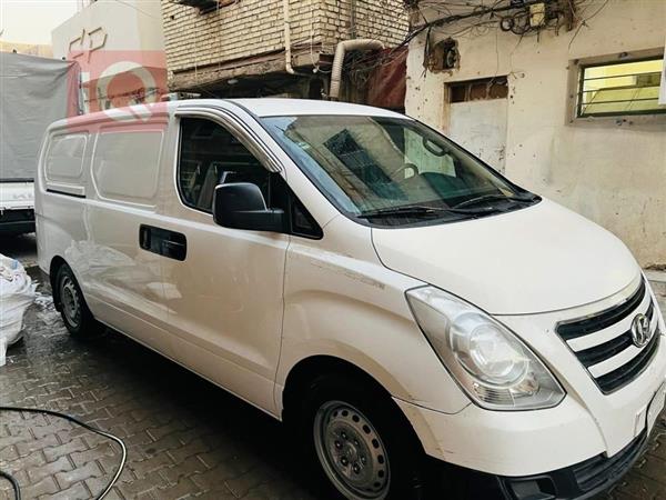 Hyundai H-1 2017 for sale in Iraq - Baghdad